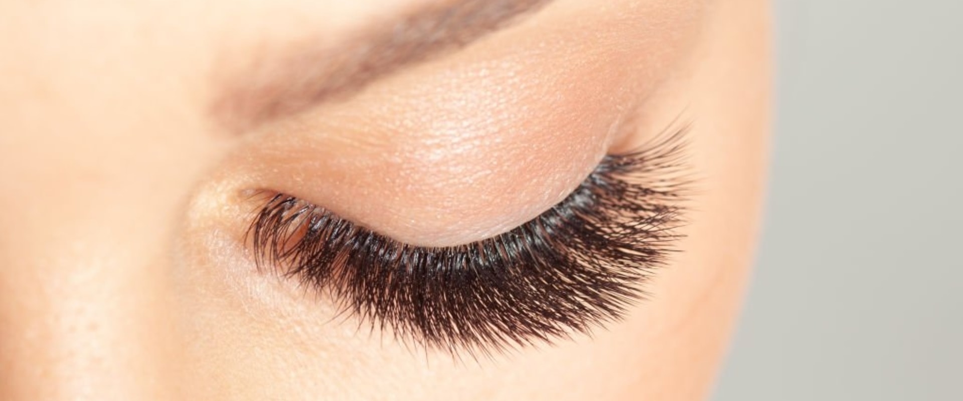 What happens to your real eyelashes after extensions?